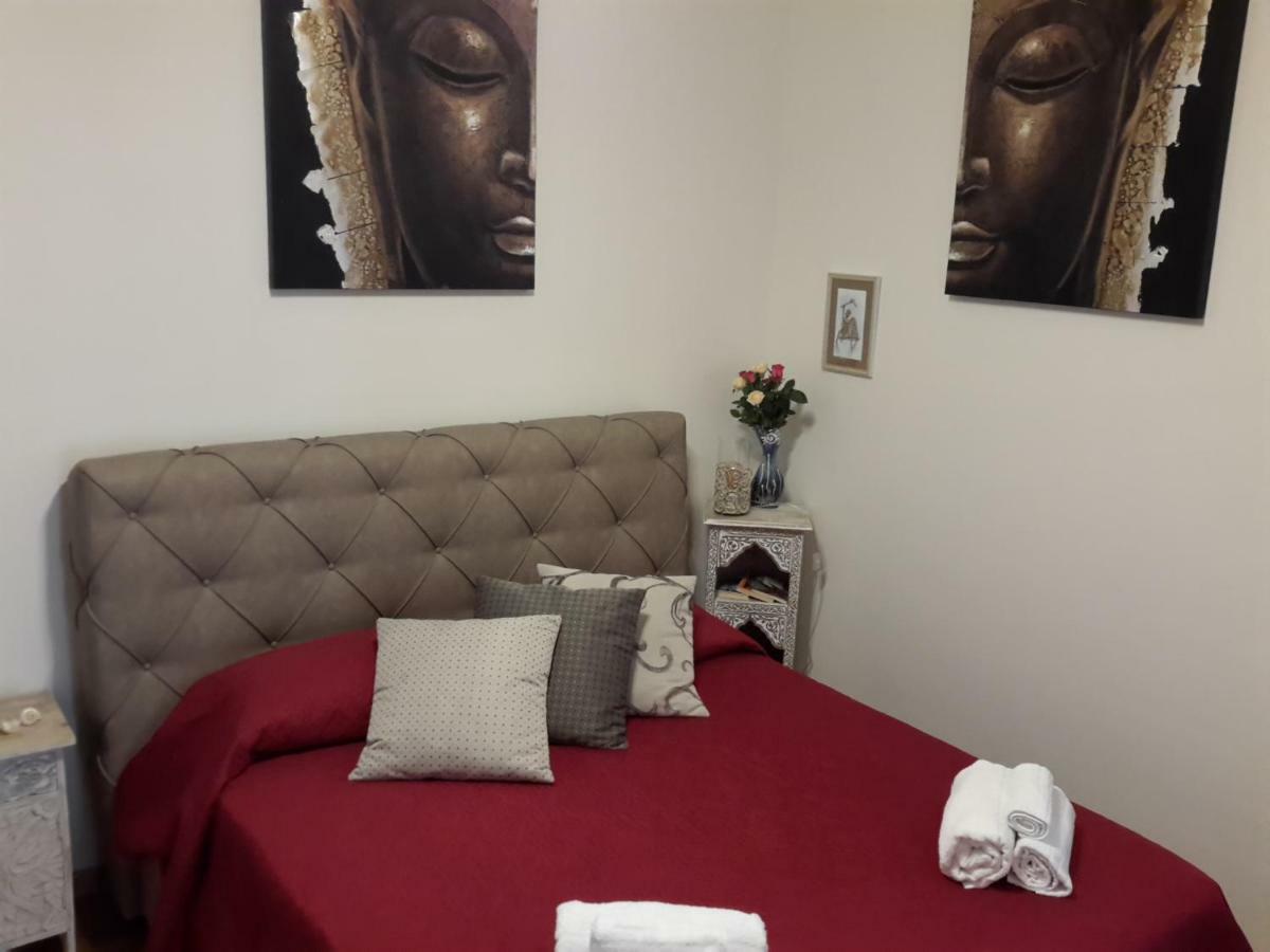 Le Stanze Di Penelope Bed & Breakfast ซาแลร์โน ภายนอก รูปภาพ