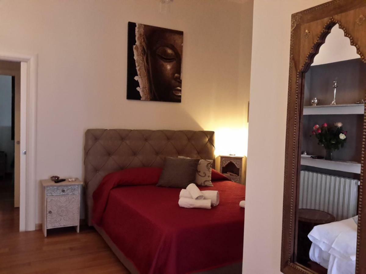Le Stanze Di Penelope Bed & Breakfast ซาแลร์โน ภายนอก รูปภาพ